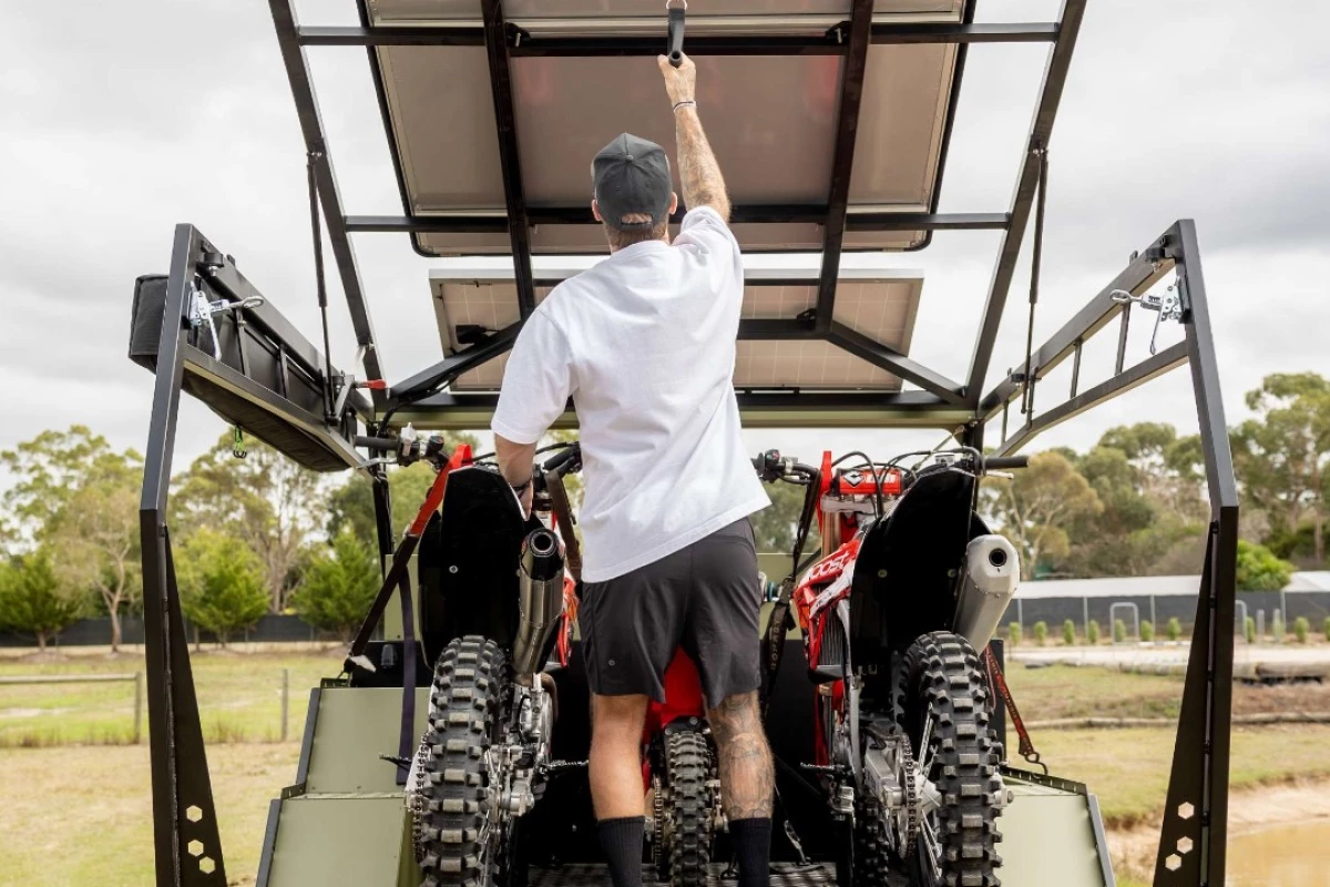 The Crosstrail includes fold-away ramps, floor-integrated wheel holders and a strut-lift roof to make loading up a breeze