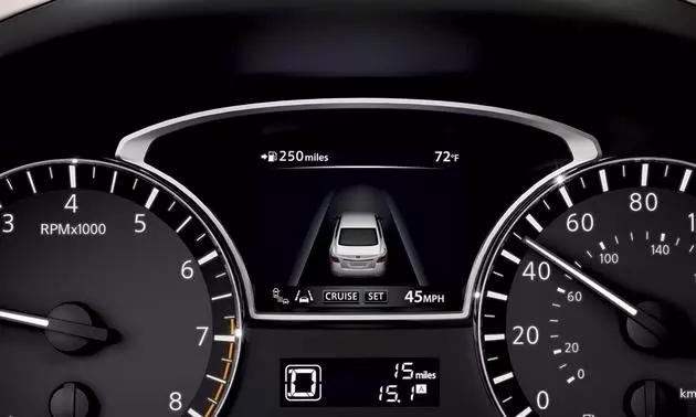 The Easy Fill system makes its debut on the 2013 Altima