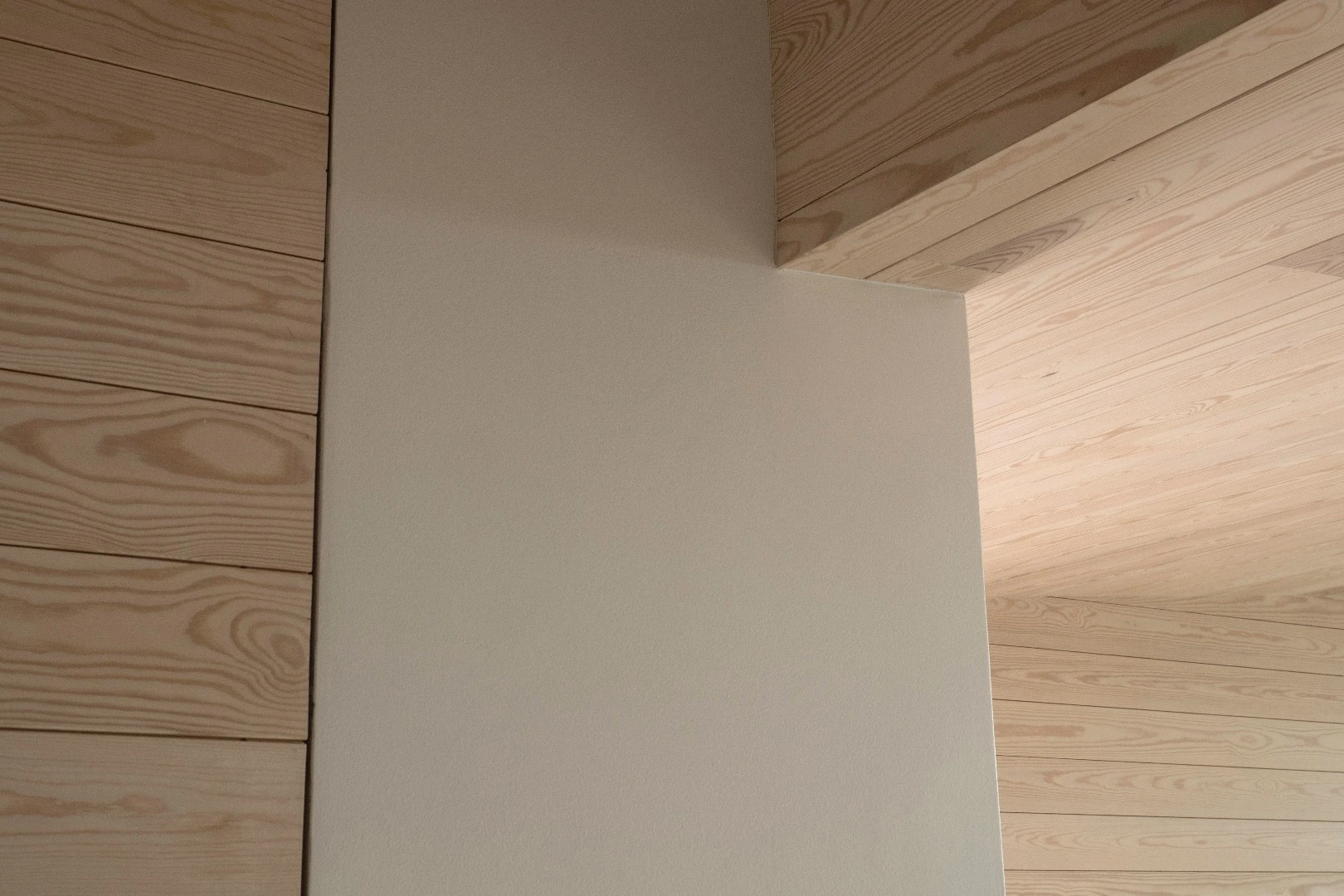 Cabin Ustaoset's interior is clean and simple