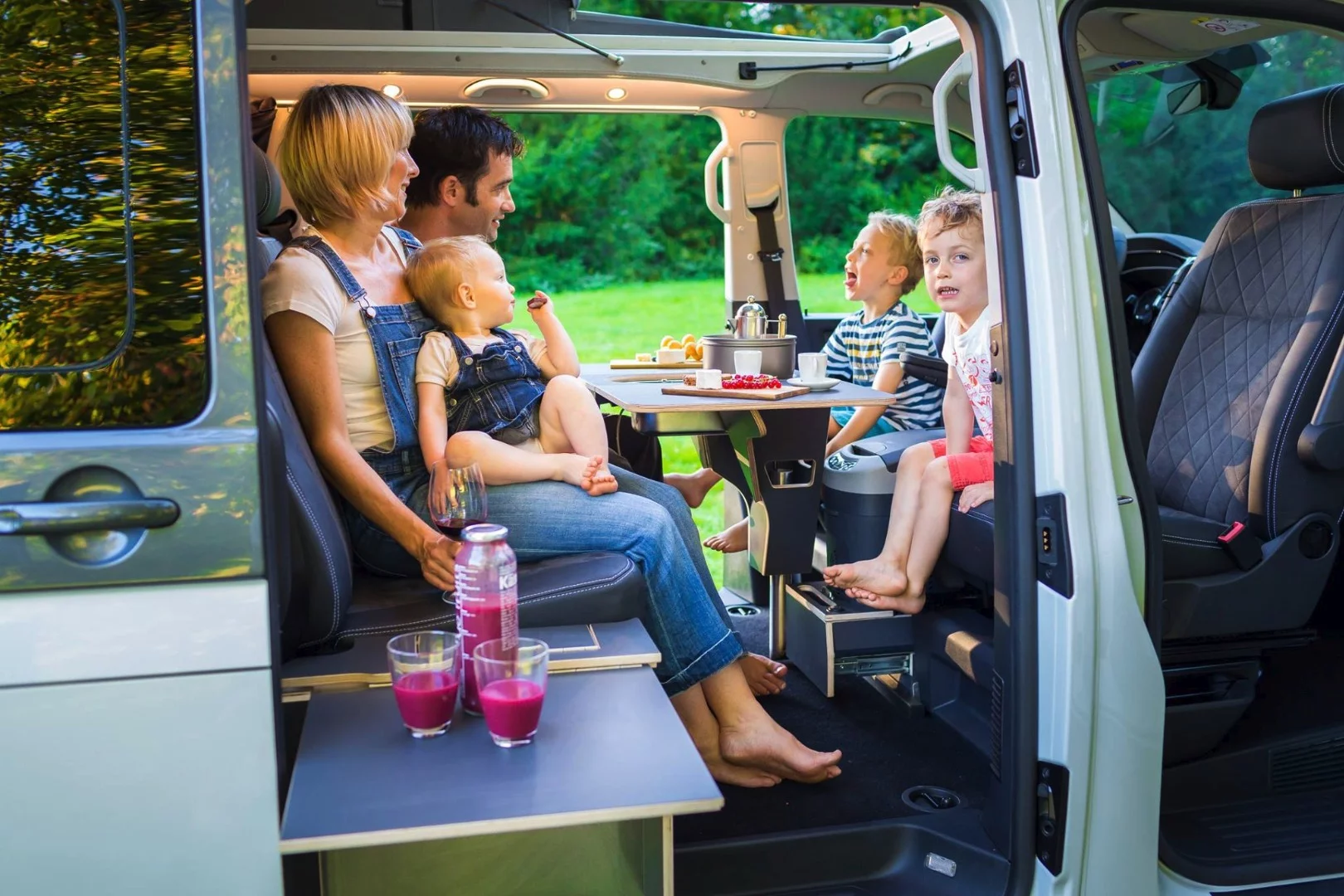 SpaceCamper offers some light, versatile solutions in the LightOpen