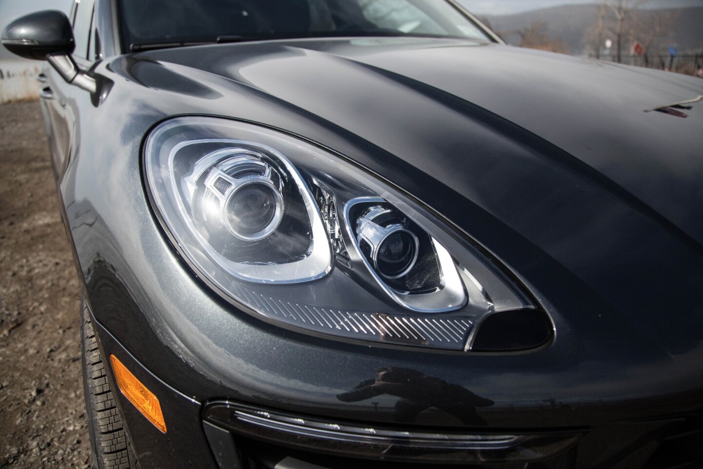 The headlamps on the Porsche Macan S show a clear link with the 918 Spyder