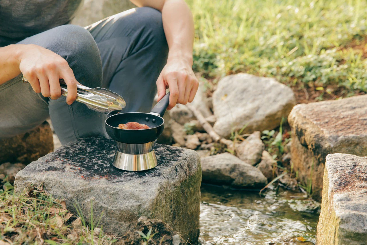 There’s a lot of high-tech gear you could haul into the outdoors these days, but there's also plenty to be said for solutions that take a simpler approach