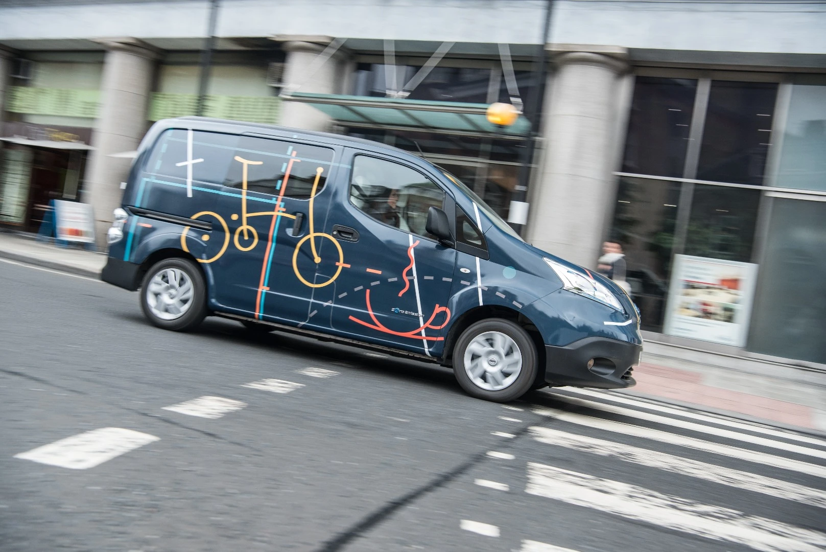 Nissan worked with design firm Studio Hardie to develop the e-NV200 Workspace