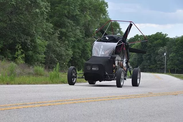 I-TEC's Maverick flying car