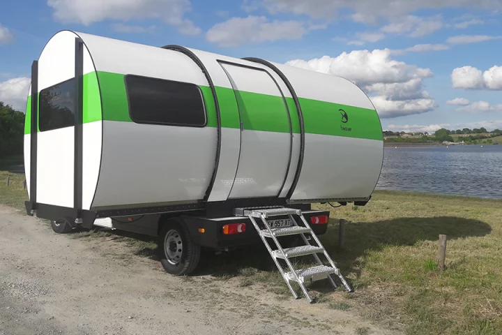 The Beauer 3XC floor plan grows from 4 to 12 square meters when expanded