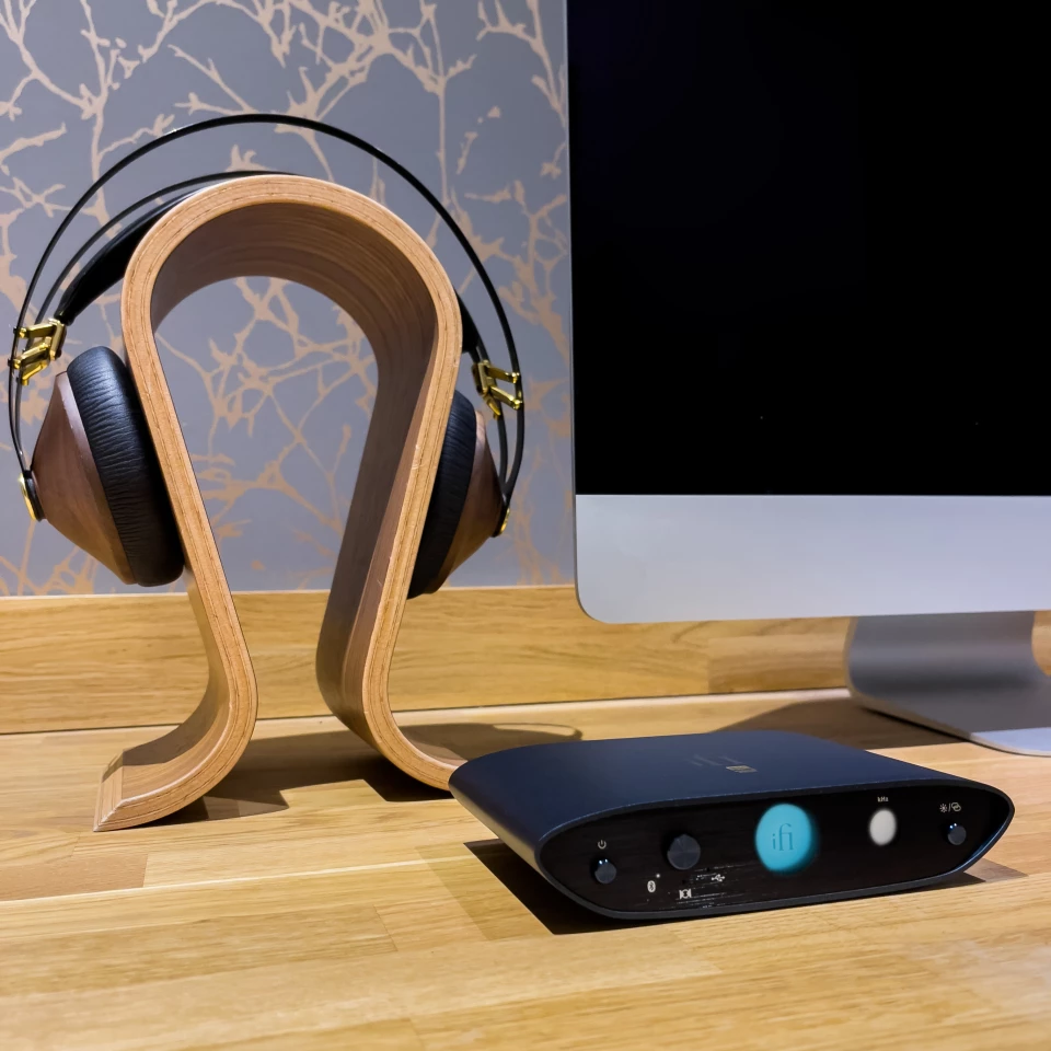 The Zen One Signature has been designed as an audio hub for smartphones, tablets, PCs, laptops, audio servers, TVs and games consoles
