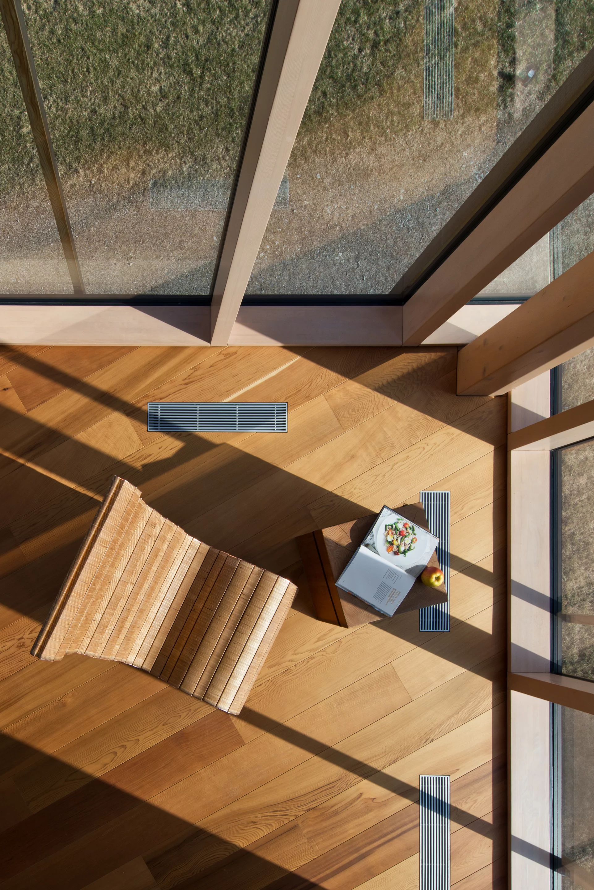 Spyndi is designed to fit in with high-end furniture