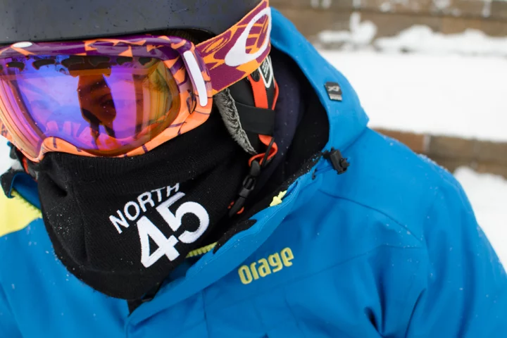 The North45 scarf has an escape route for your breath and is designed to prevent your goggles from fogging up