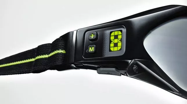 The Nike device's strobe speed adjustment interface