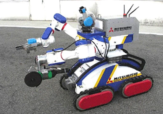 Mitsubishi Heavy Industries' MHI-MEISTeR moves on four tank treads, allowing it to overcome obstacles and stairs