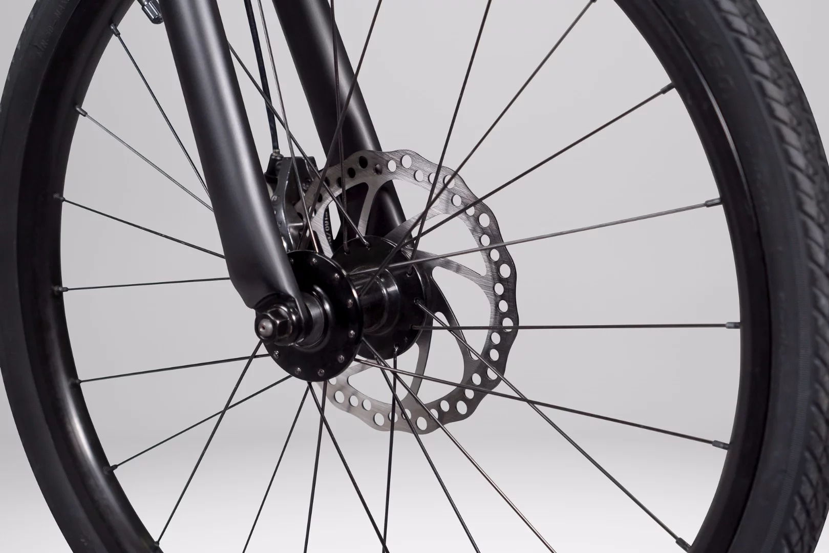 Then the rider hits the Tektro disc brakes, the taillight activates and the motor assist is disabled