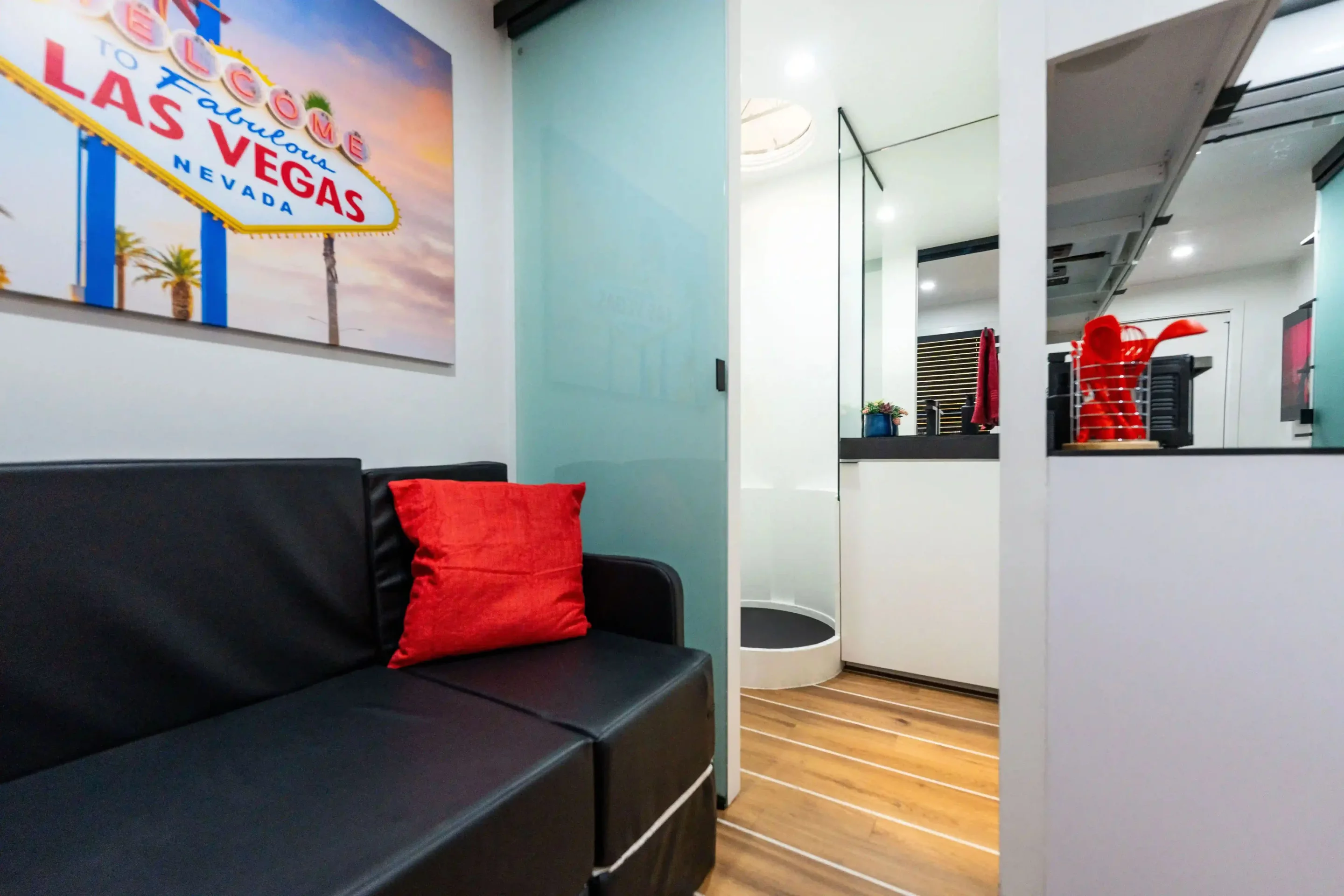 The bathroom is situated immediately next to the bedroom/living room. Great if you live alone. Not so great if you don't and have any concerns whatsoever about modesty