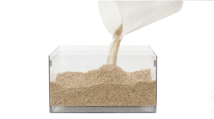 Loading grain into the drawer