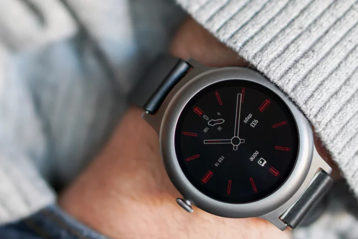 New Atlas reviews the LG Watch Style, a small and wafery smartwatch that launches with Android Wear 2.0