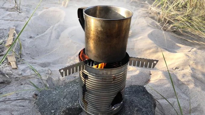 The Survival Stone Head tool is made from polished stainless steel and is around the same size as a regular pocket knife when packed up
