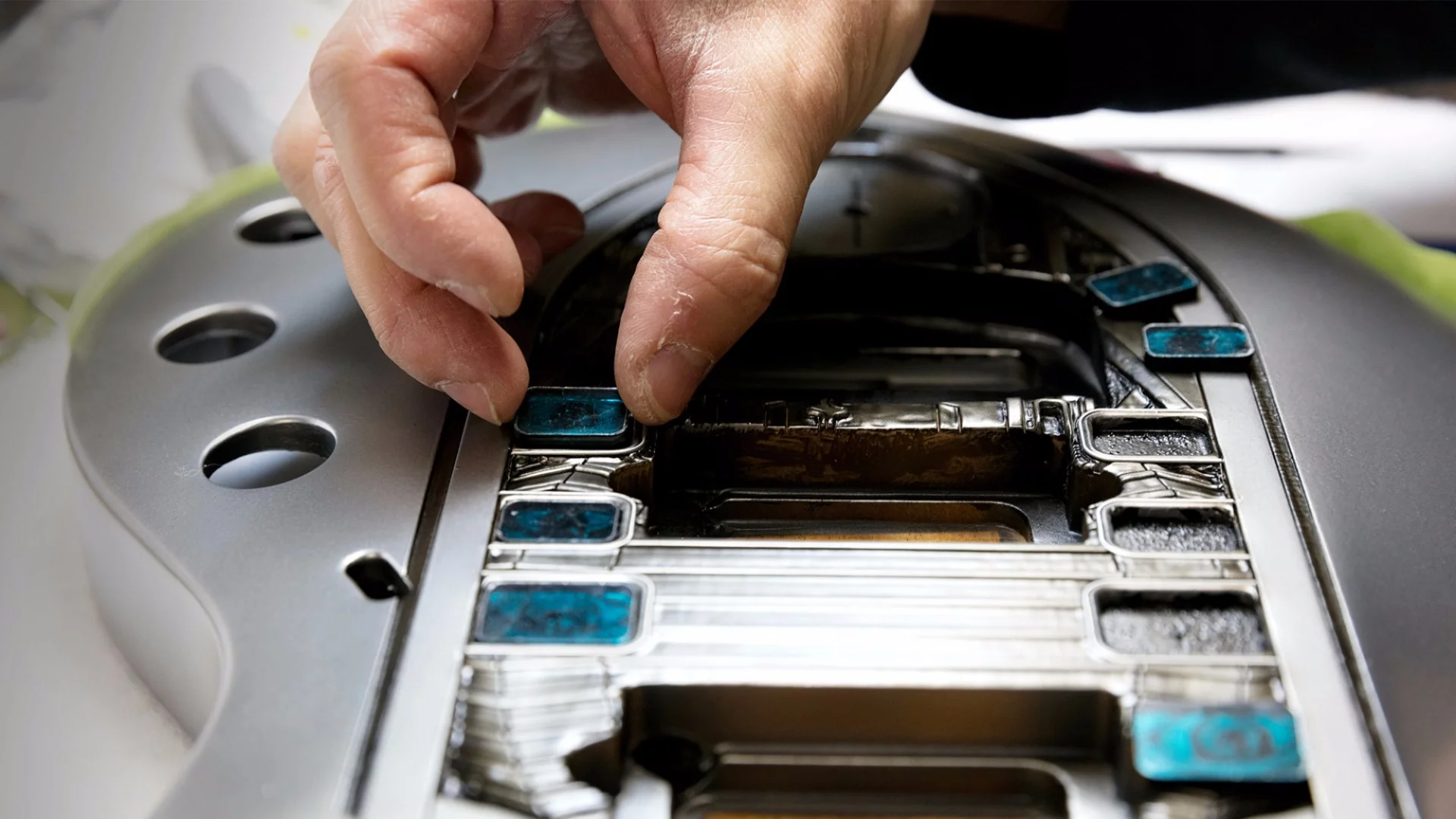 The Dimarzio Sonic Ecstasy pickups of the Nomac Majesty have acrylic eyes watching from above and below