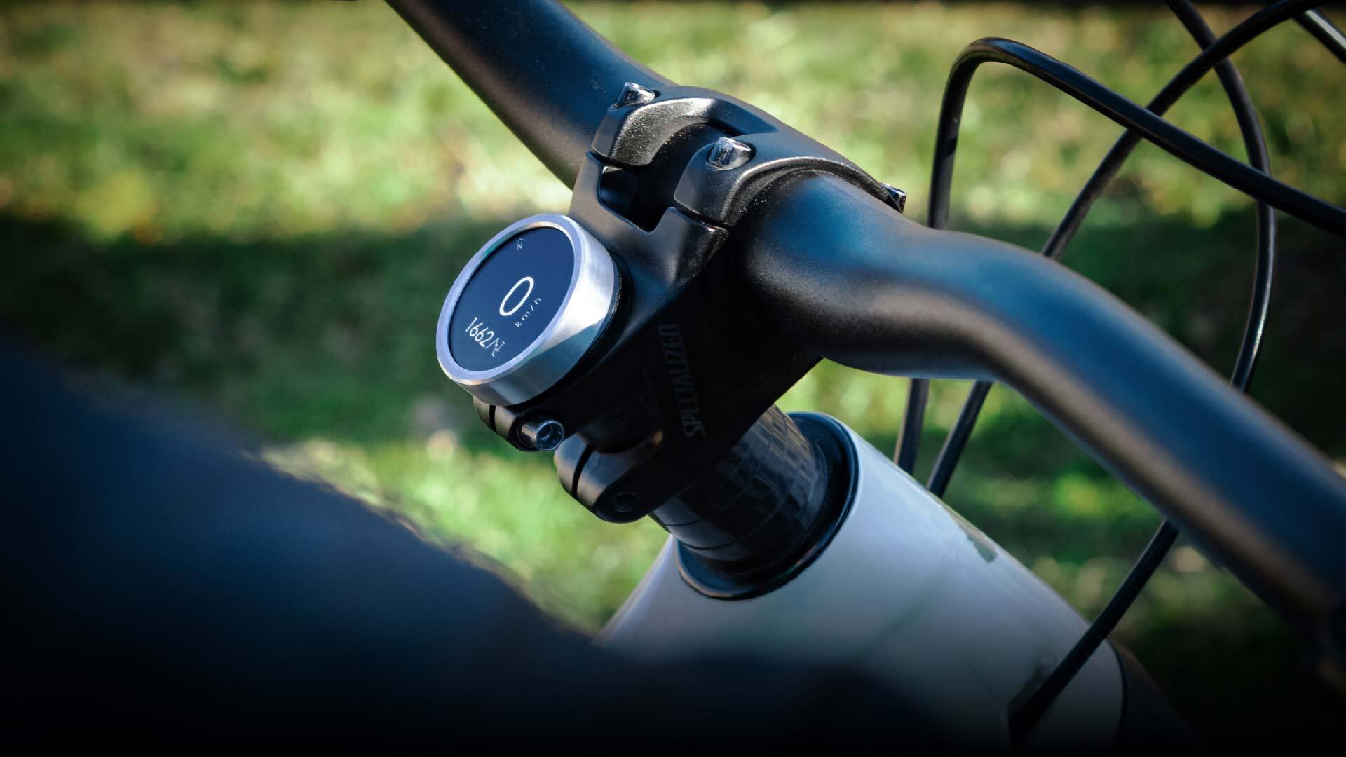 CoreCap bike computer sits in your steering tube, with a huge battery