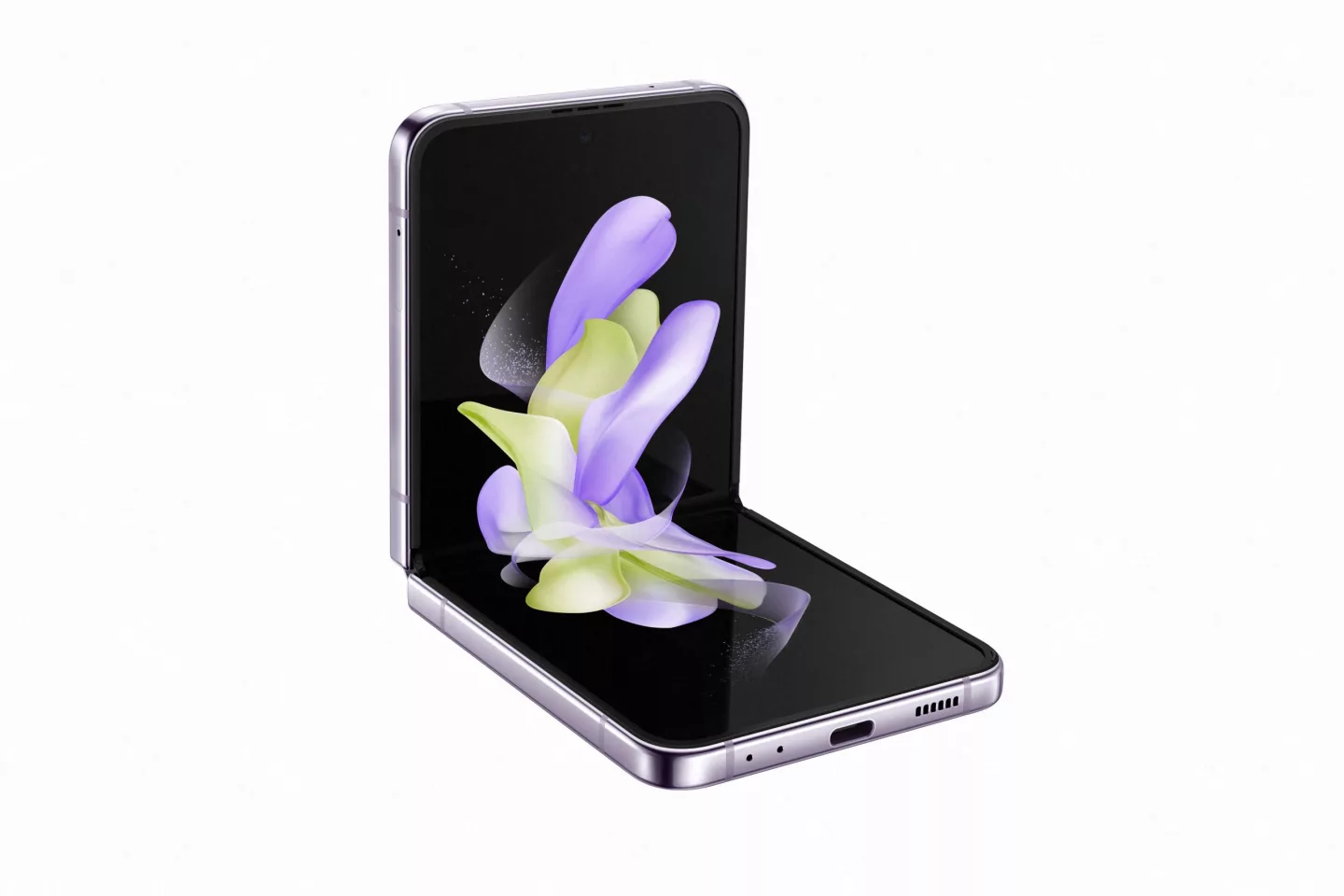 The Flip4 features a 6.7-inch AMOLED main display at 2,640 x 1,080 pixels with an adaptive refresh rate running from 1 Hz to 120 Hz