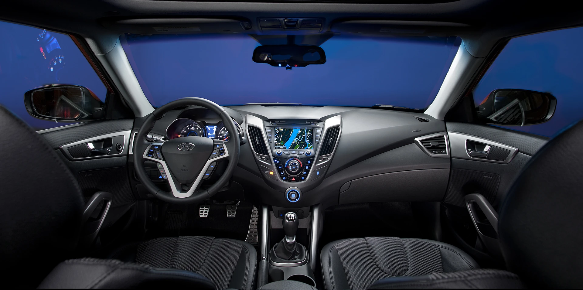 The Hyundai Veloster 3-door coupe interior