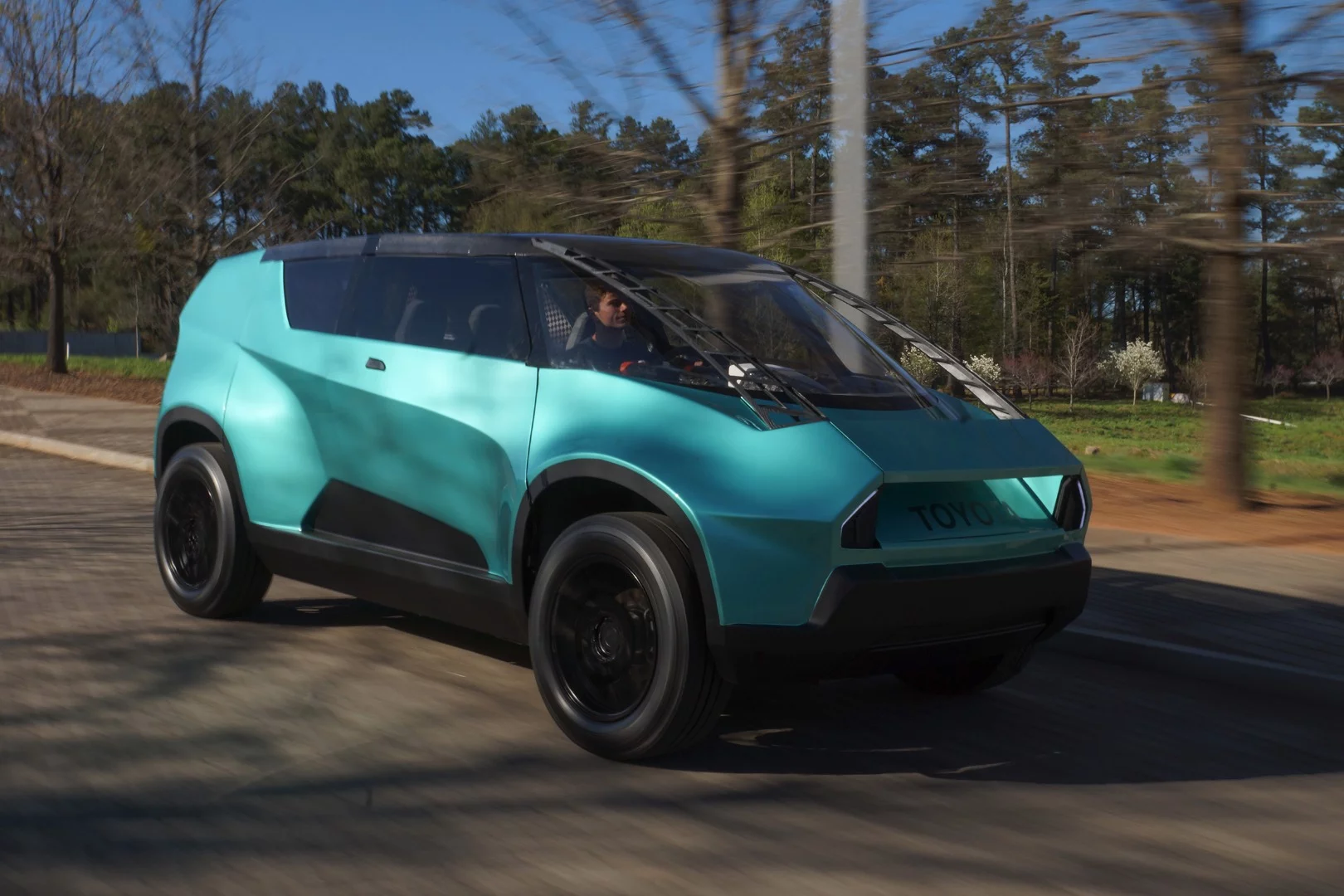 Toyota uBox's concept features a unique look and versatile layout