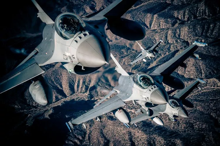 The IVEWS system is designed to protect the F-16 against electronic threats