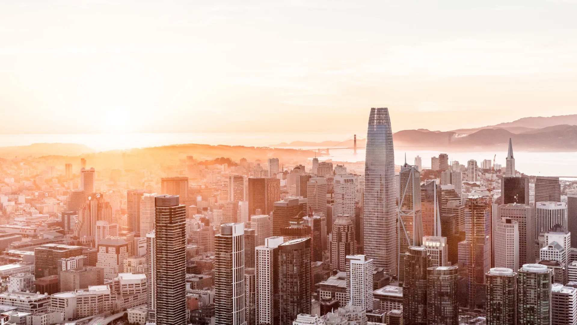 San Francisco's Salesforce Tower, by Pelli Clarke Pelli Architects, has been declared the Best Tall Building Worldwide by the CTBUH