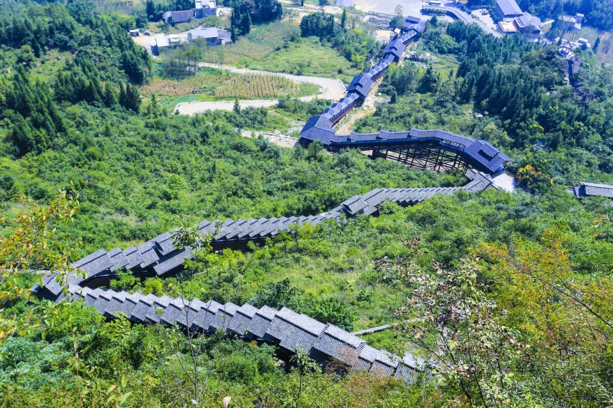 Measuring 688 meters (2,257 ft) long, this sightseeing escalator in central China is the longest in the world