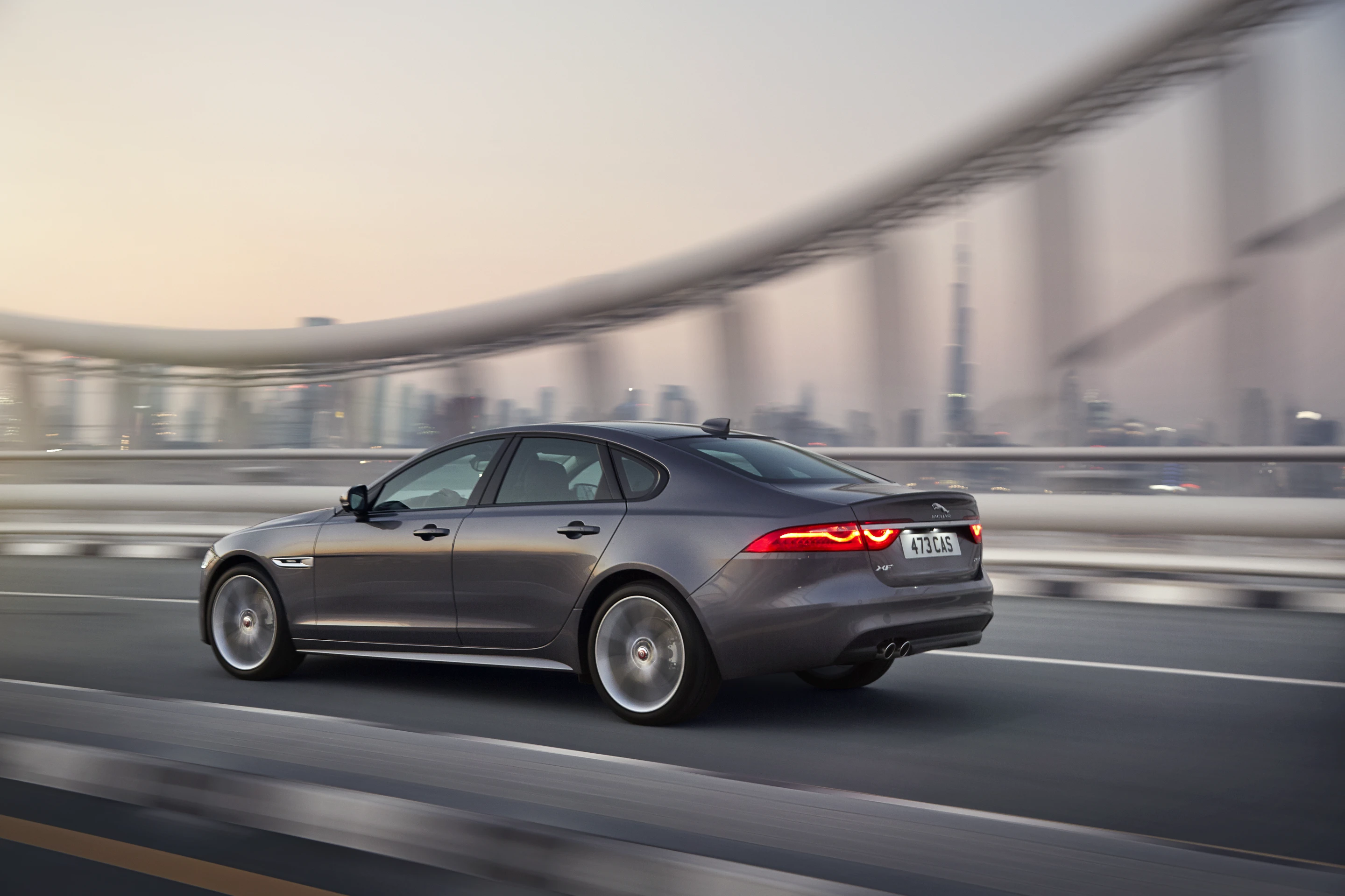 The 2016 Jaguar XF app provides car data