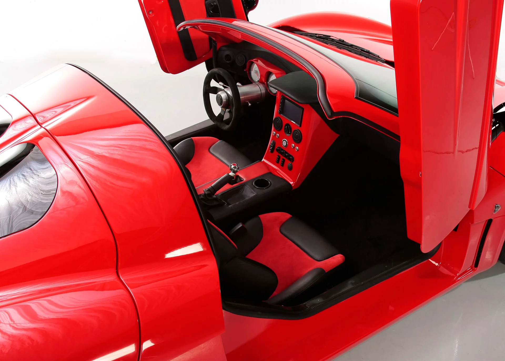 Li-ion Motor's Inizio EV