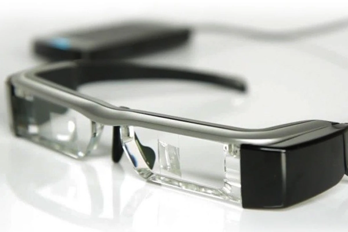 Epson's Moverio BT-200 smart glasses can connect to an Android device and a Myo armband for a "Minority Report" experience