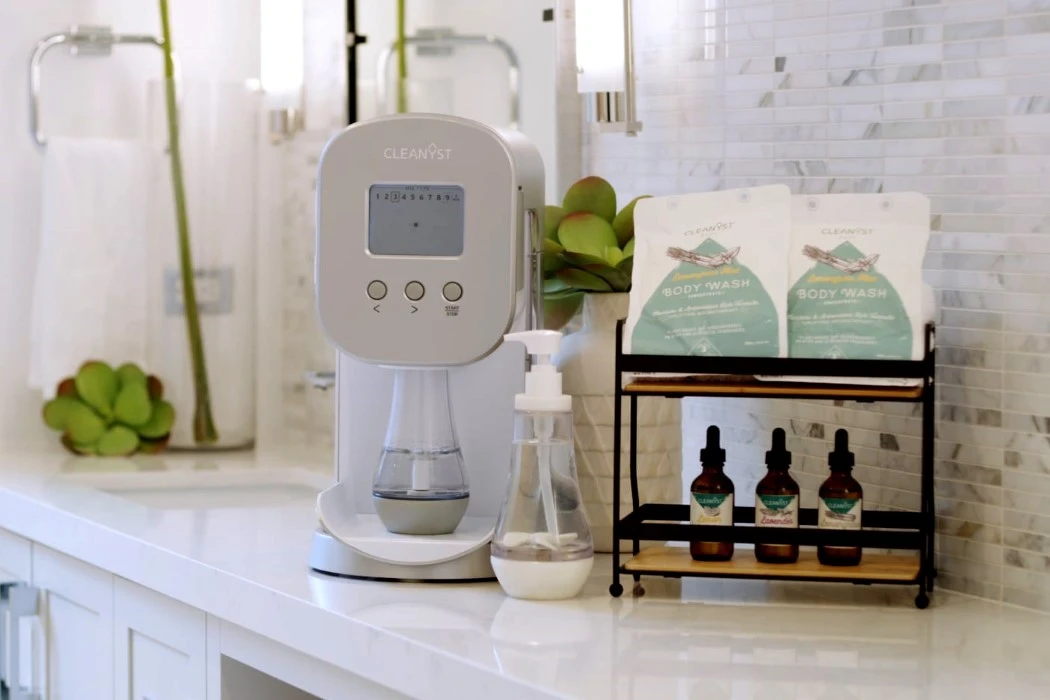 The compact household appliance utilizes a simple design that allows users to blend their own homecare products