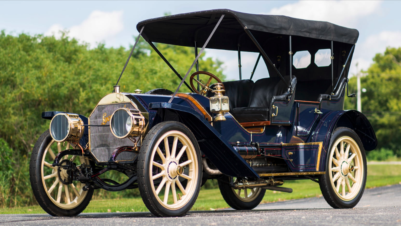 2018 Monterey Car Week Auction Report | 1909 Locomobile Model 40 Type I Demi-Tonneau | Estimate: from $450,000 to $550,000 | Failed to reach reserve price. High bid: $370,000 | Auction: Mecum | Lot S123 | Official Description