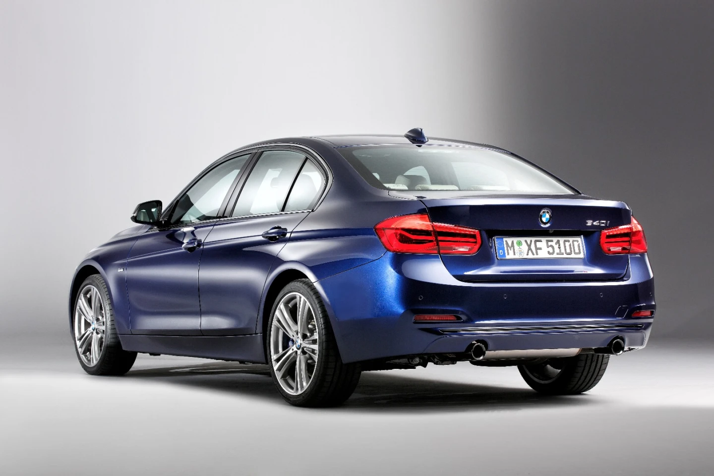 Rear drive 3 Series' sit lower than their predecessors