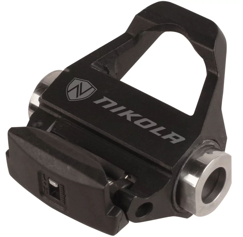 Each Nikola pedal platform is able to move laterally along its axle, by up to 25 mm