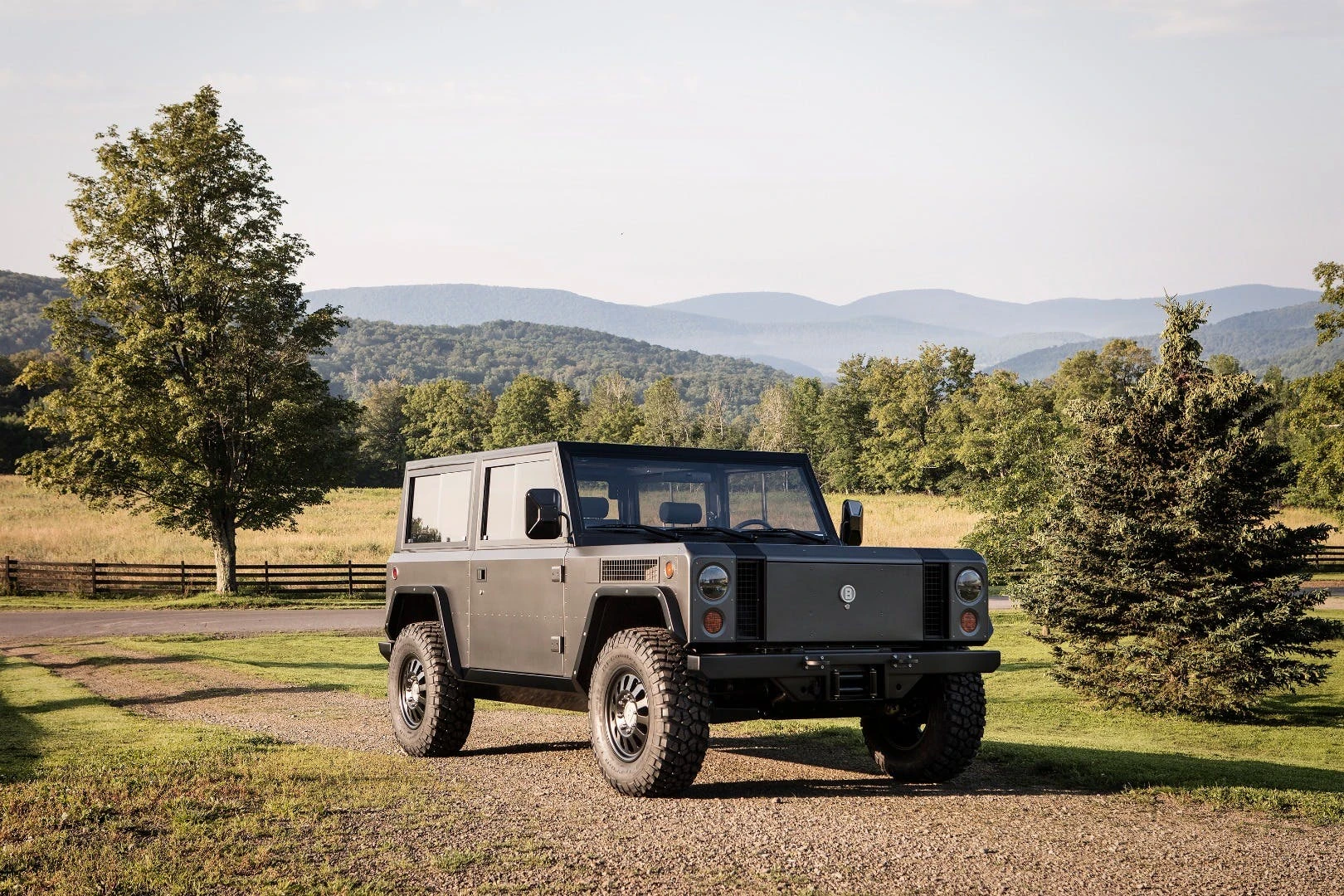 The B1 brings electric drive technology to off-road tracks, dusty worksites and other off-pavement locations
