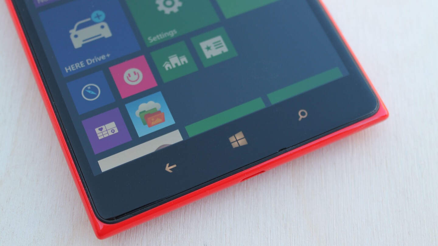 We think Windows Phone 8 is a gorgeous mobile OS, and the 1520 is the perfect phone to showcase it