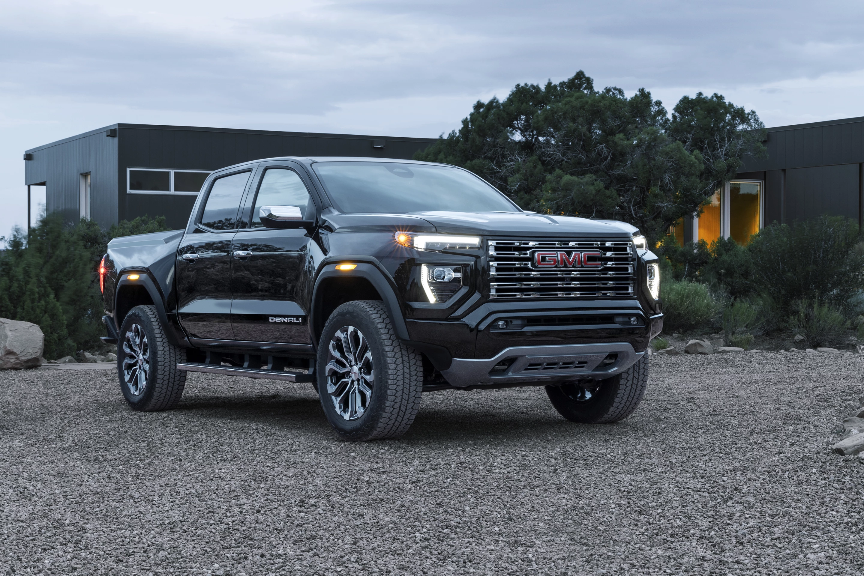2023 GMC Canyon Denali