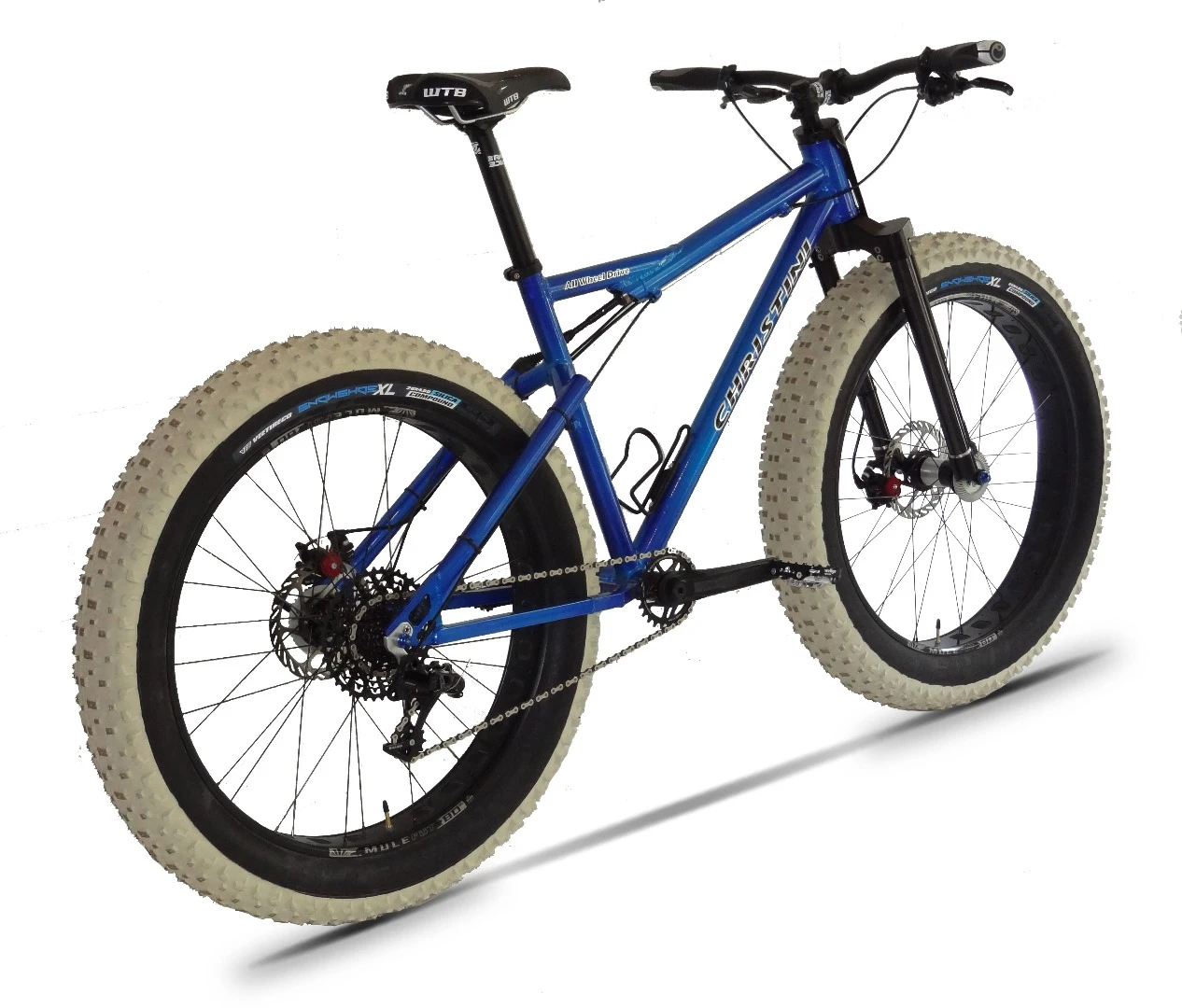 Christini is offering backers two main versions of the aluminum-framed bike: the FAT 4 (equipped with 4-inch-wide tires) and the FAT 5 (with 5-inchers)