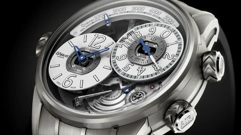 The Breva Génie 02 Terre has a built-in altimeter