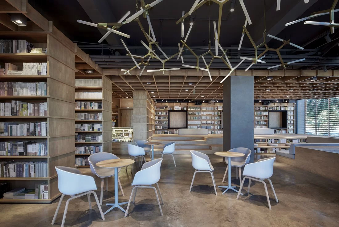 The interior of China's Baoding Xinhua Bookstore, by Beijing Fenghemuchen Space Design, won a "Highly Commended" award at the 2017 Inside Awards