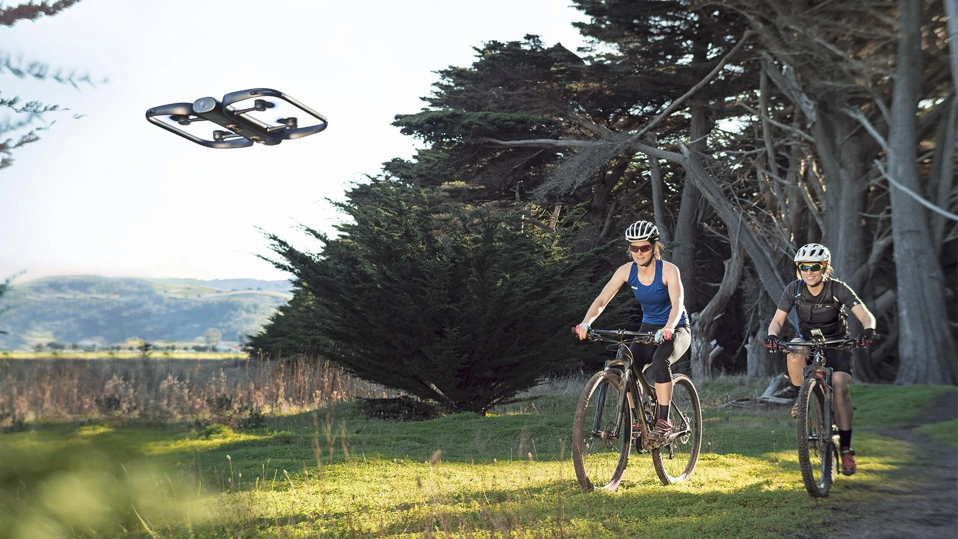 The Skydio R1 drone weighs in at 2.2 lb (1 kg)