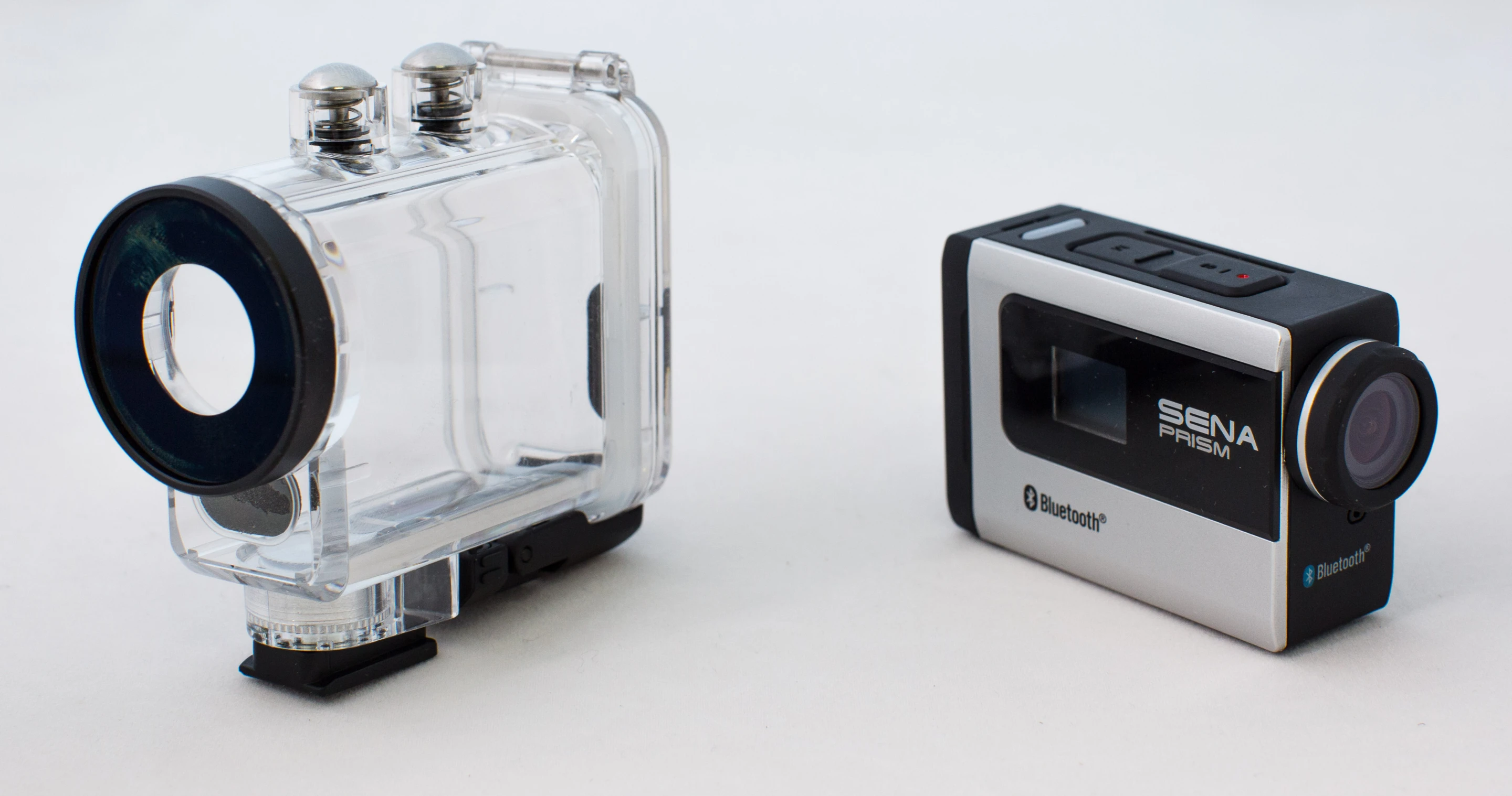 Sena Prism: waterproof case makes for a much bulkier camera (Photo: Loz Blain/Gizmag.com)