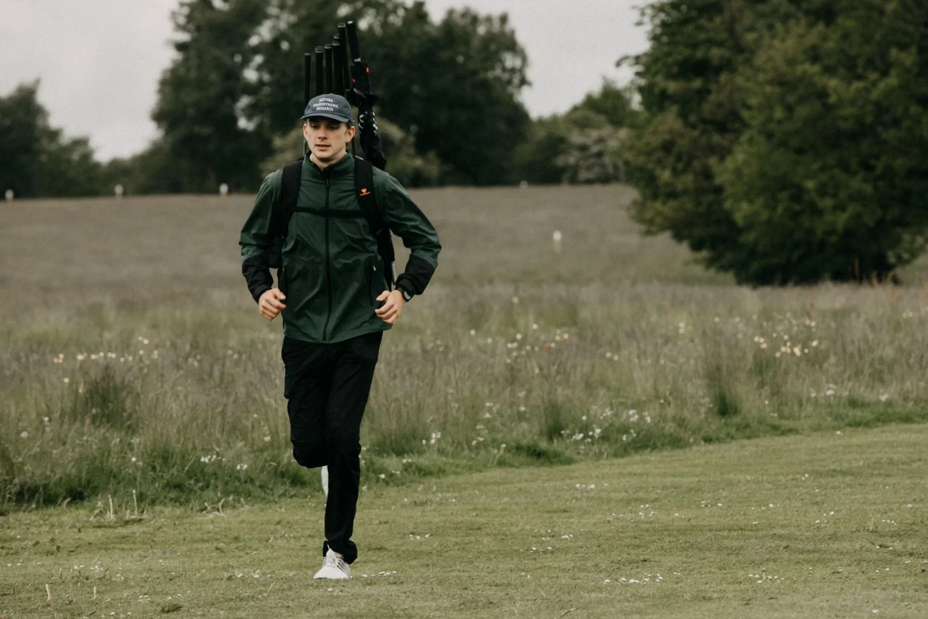 Assuming it reaches production, a pledge of €199 (about US$203) will get you a Grasshopper Backpack of your own