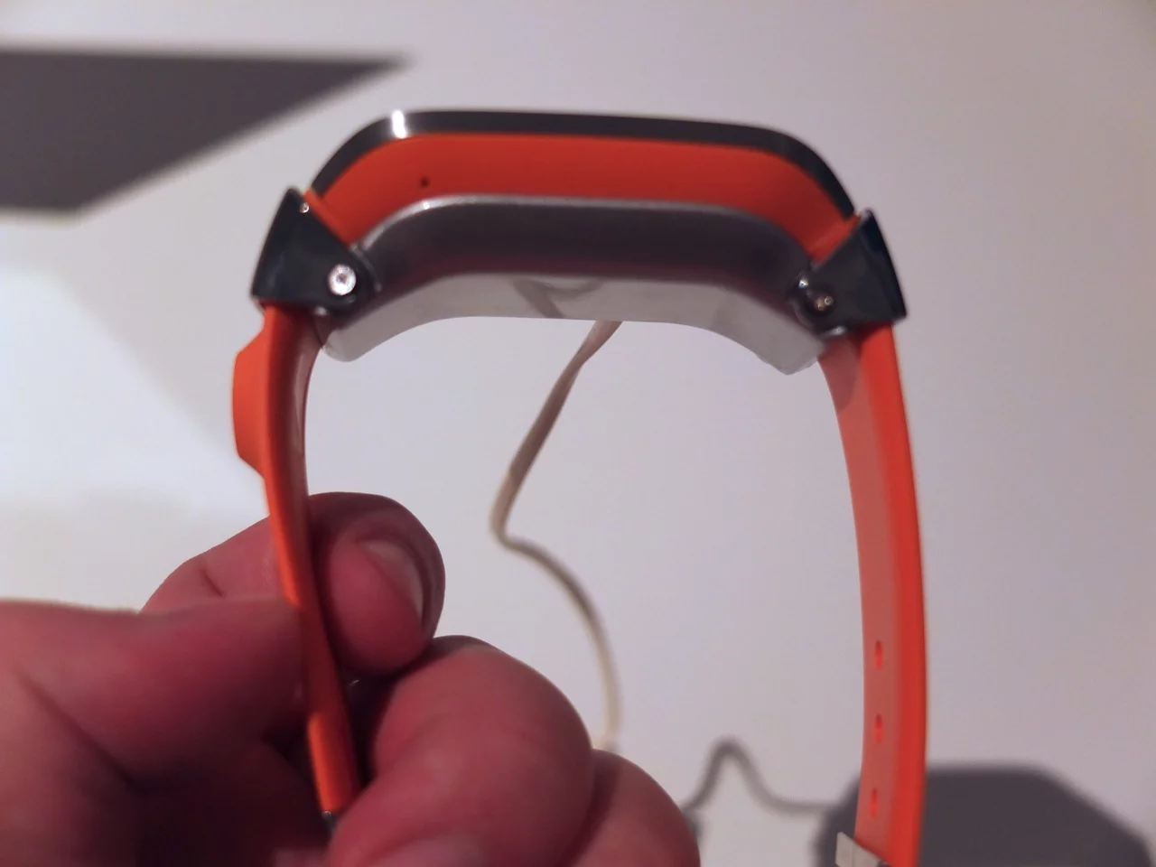 It's impressive, then, that though the Galaxy Gear is by no means a small watch, it doesn't feel all that chunky wrapped around your wrist (Photo: Gizmag)