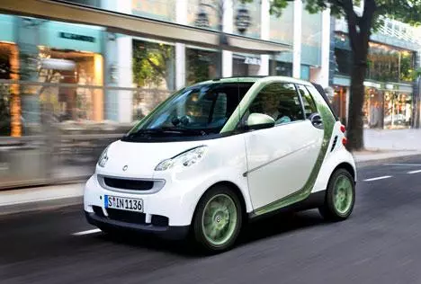 Daimler has decided to produce a limited run of the Smart Fortwo ED electric eco vehicle which will become available in 2010