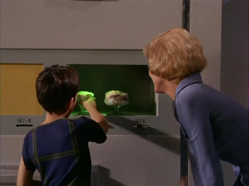 Food synthesizer
