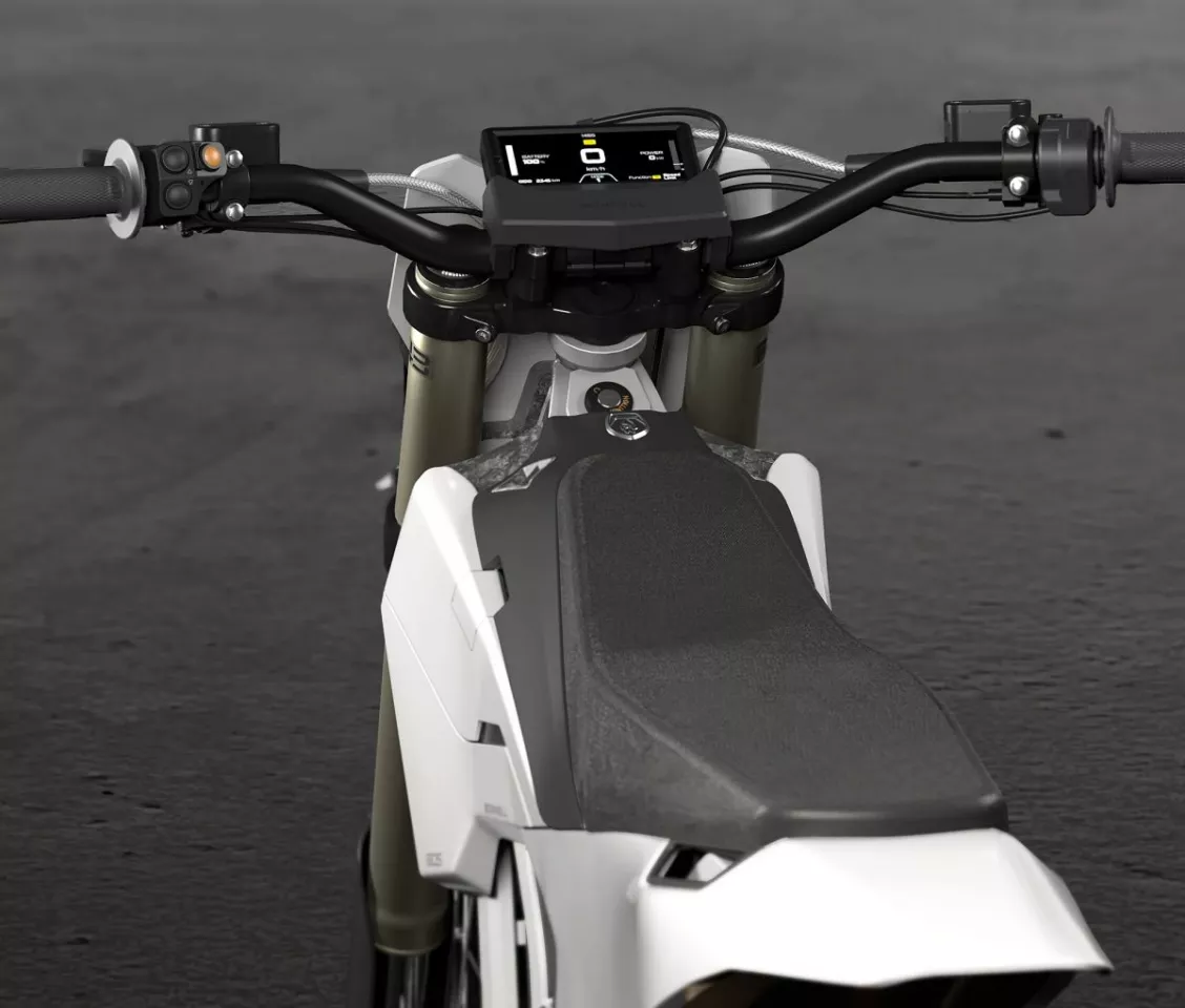 Both bikes get a digital dash and a customizable 'Joy-con' controller on the handlebar