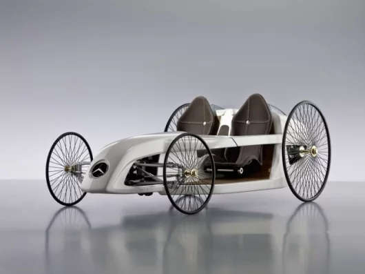Mercedes Benz F-CELL Roadster