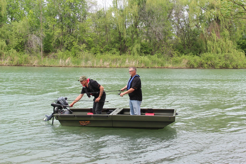 The Tetra-POD supports boat motors up to 3 hp