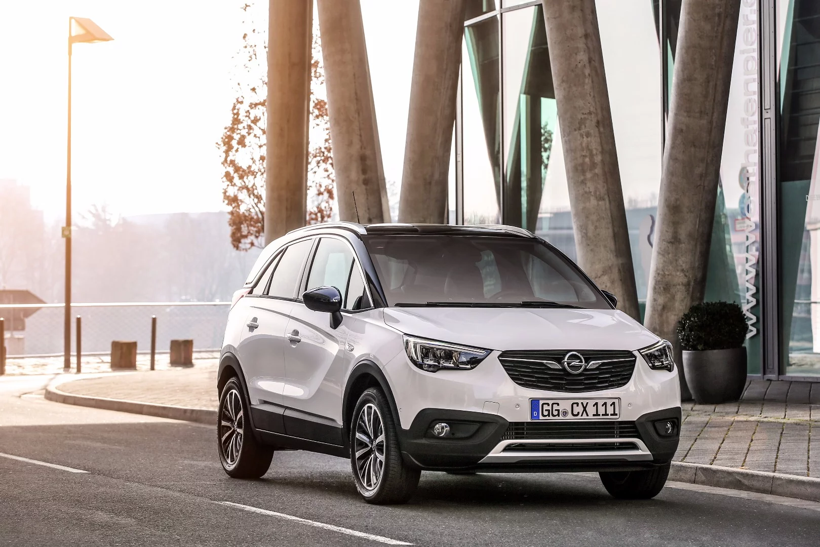 The new Opel Crossland X